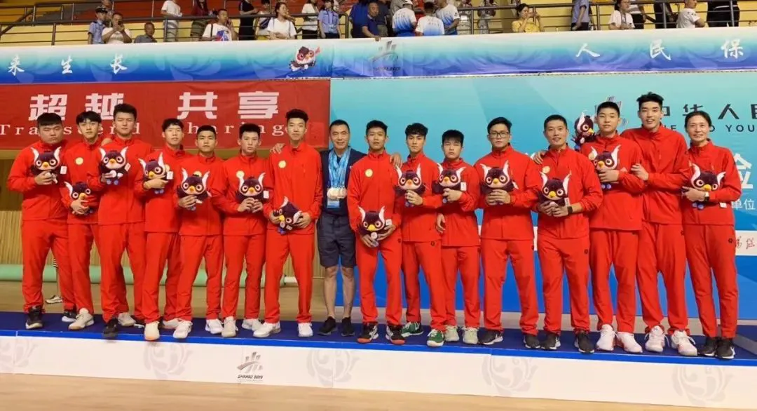为什么一些职业球员罚球命中率不高?_2